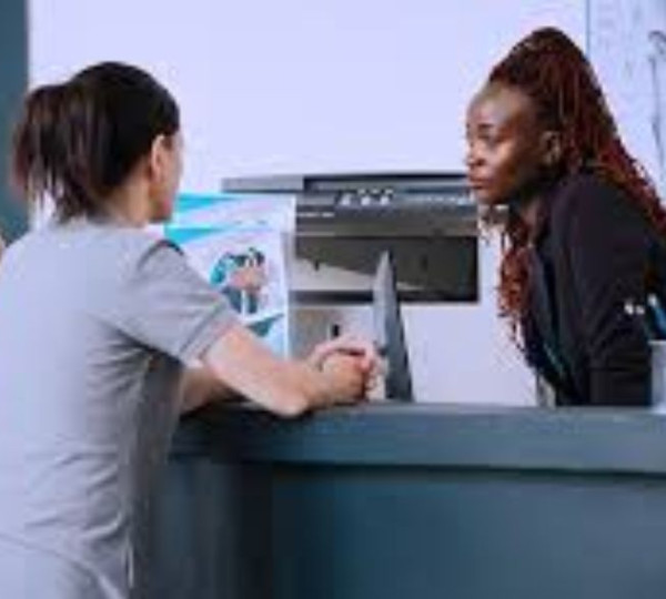 Recepcionista Bilíngue